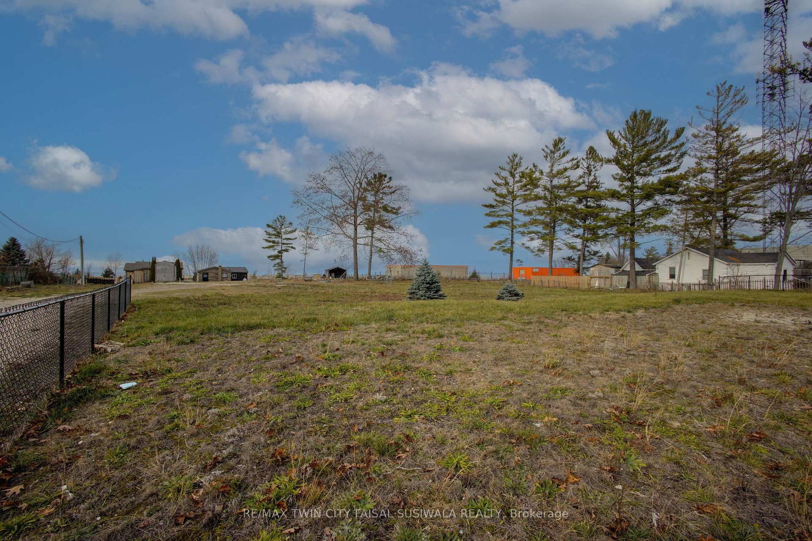 326 RIVER Road E • #A • Wasaga Beach, ON photo 4