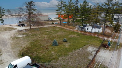 326 RIVER Road E • #B • Wasaga Beach, ON photo 5