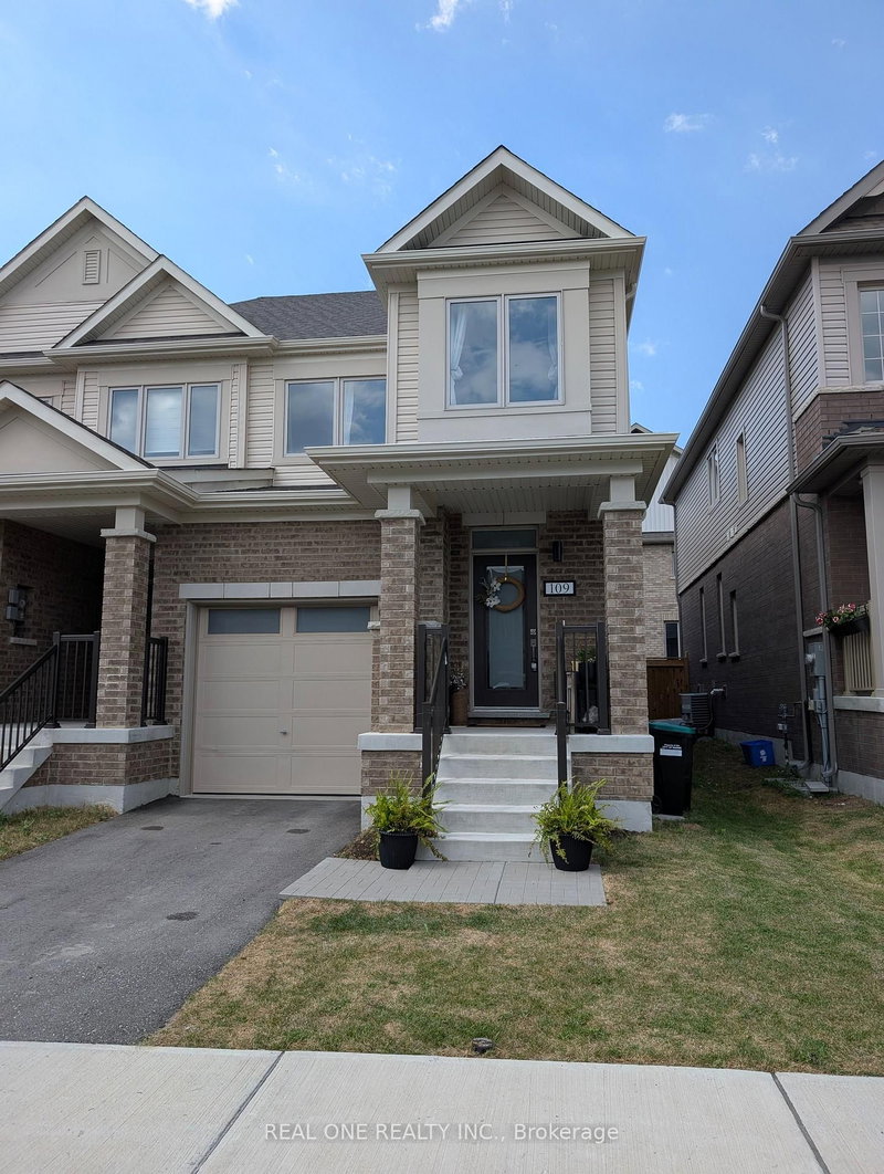 home for lease on 109 SAGEWOOD Avenue N