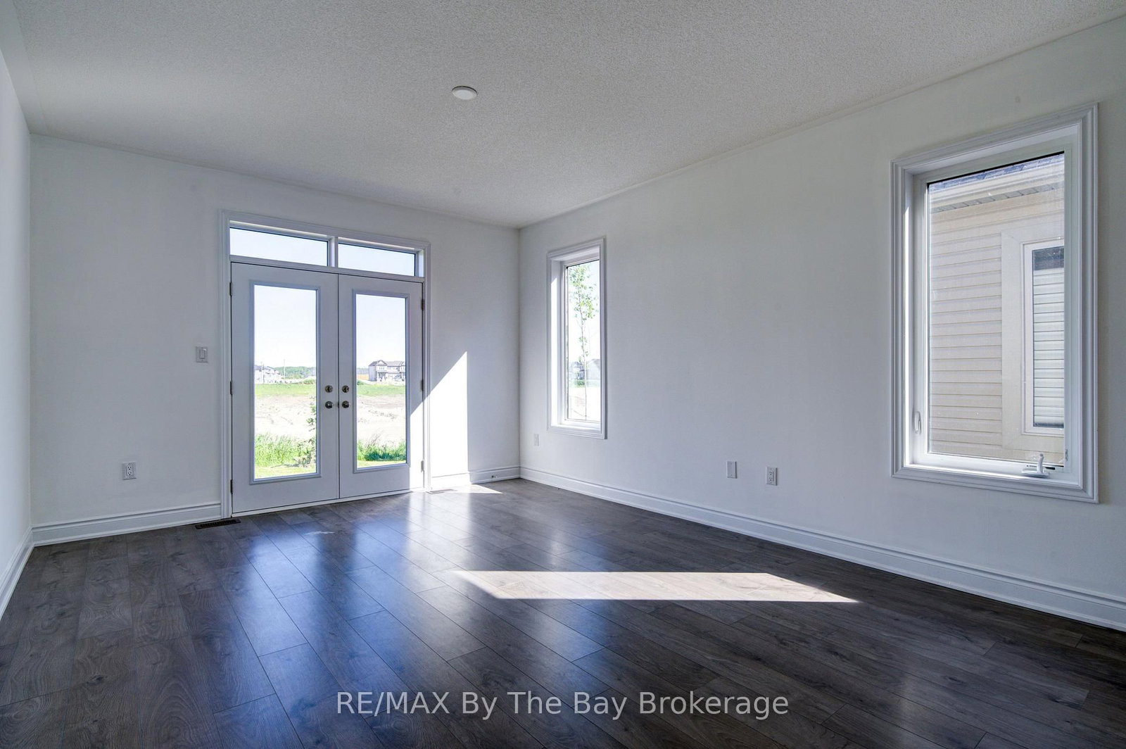 15 Union Boulevard • Wasaga Beach, ON photo 14
