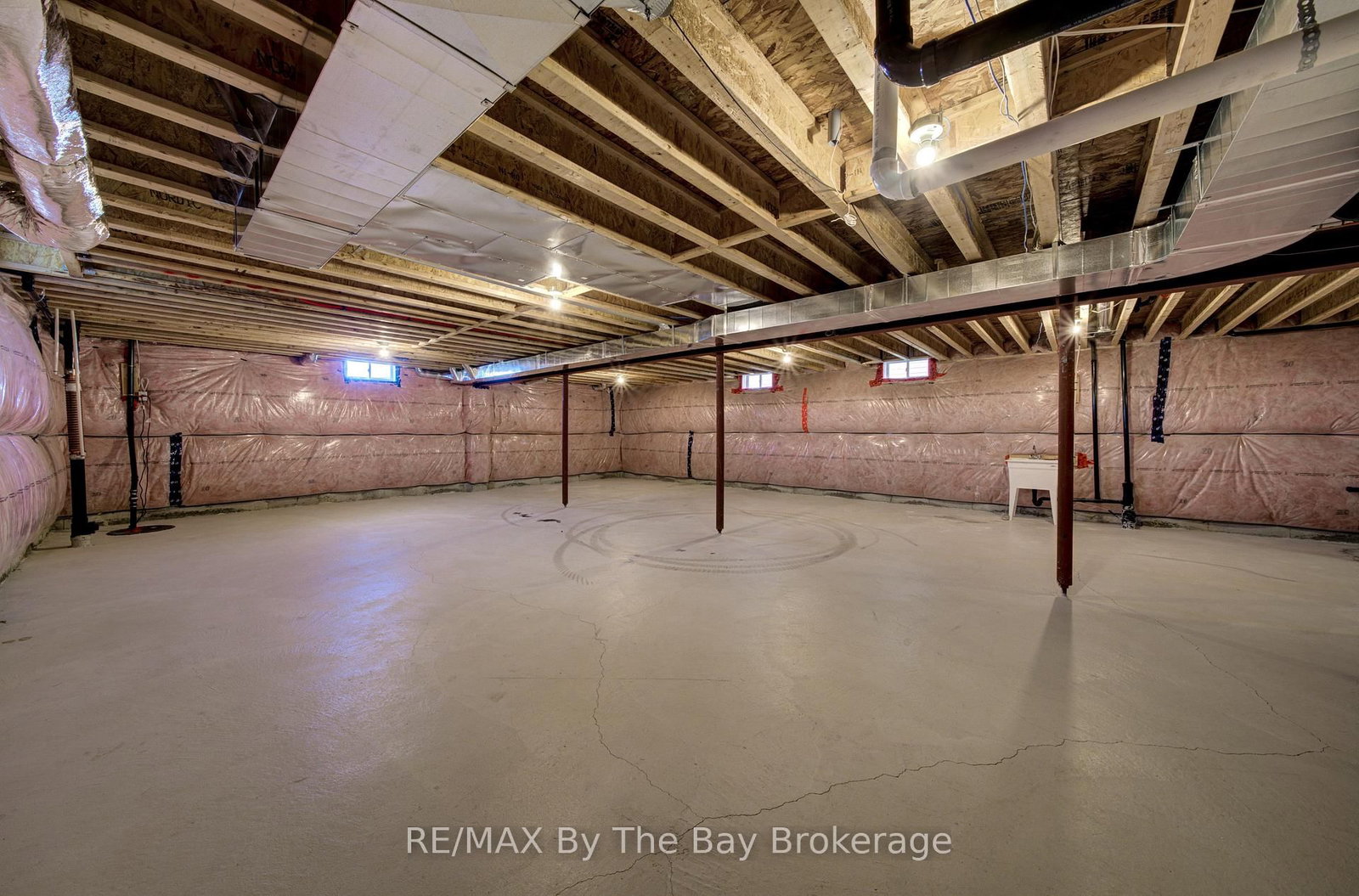 15 Union Boulevard • Wasaga Beach, ON photo 32