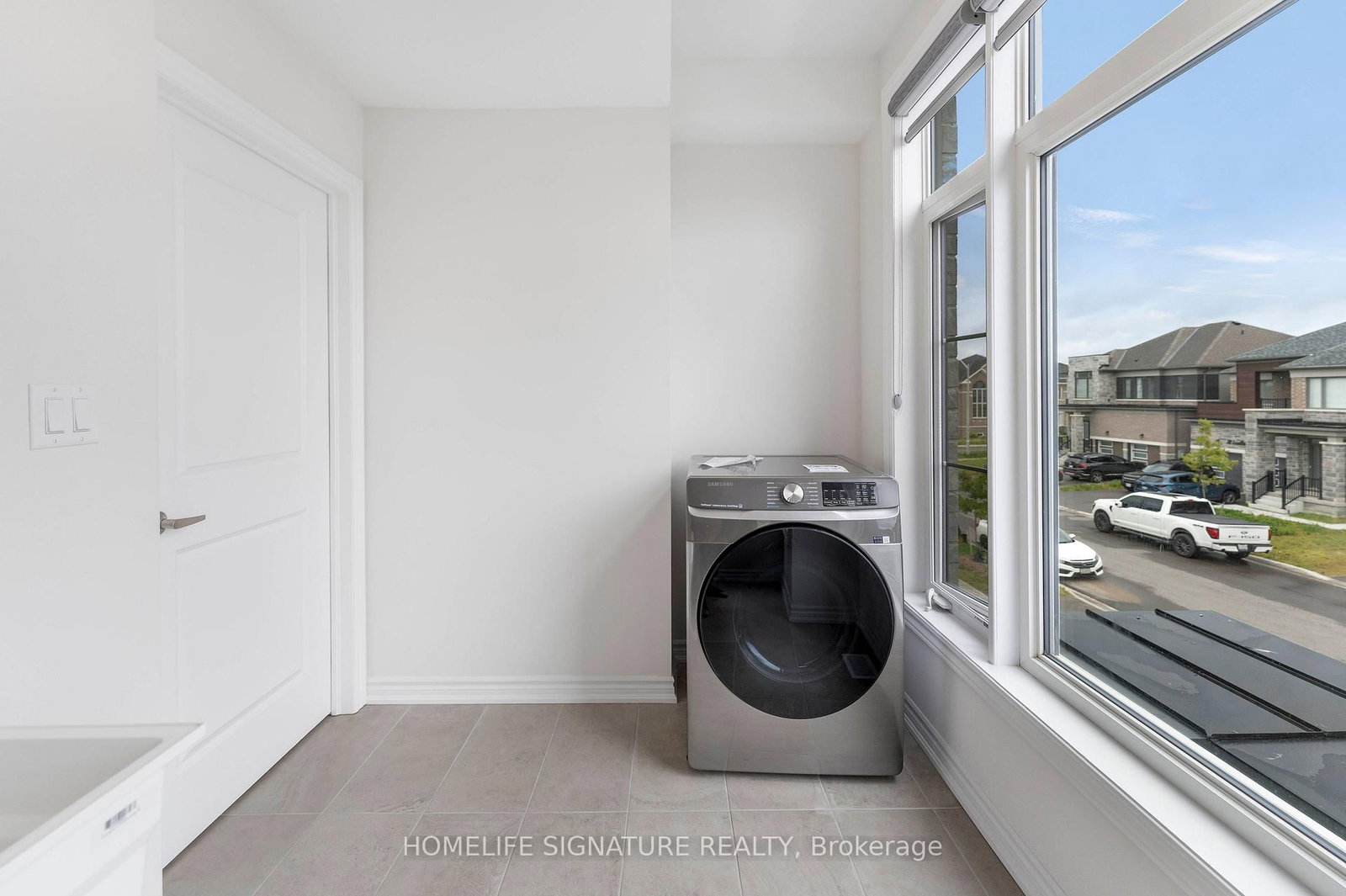 11 Ludlow Drive • Barrie, ON photo 18