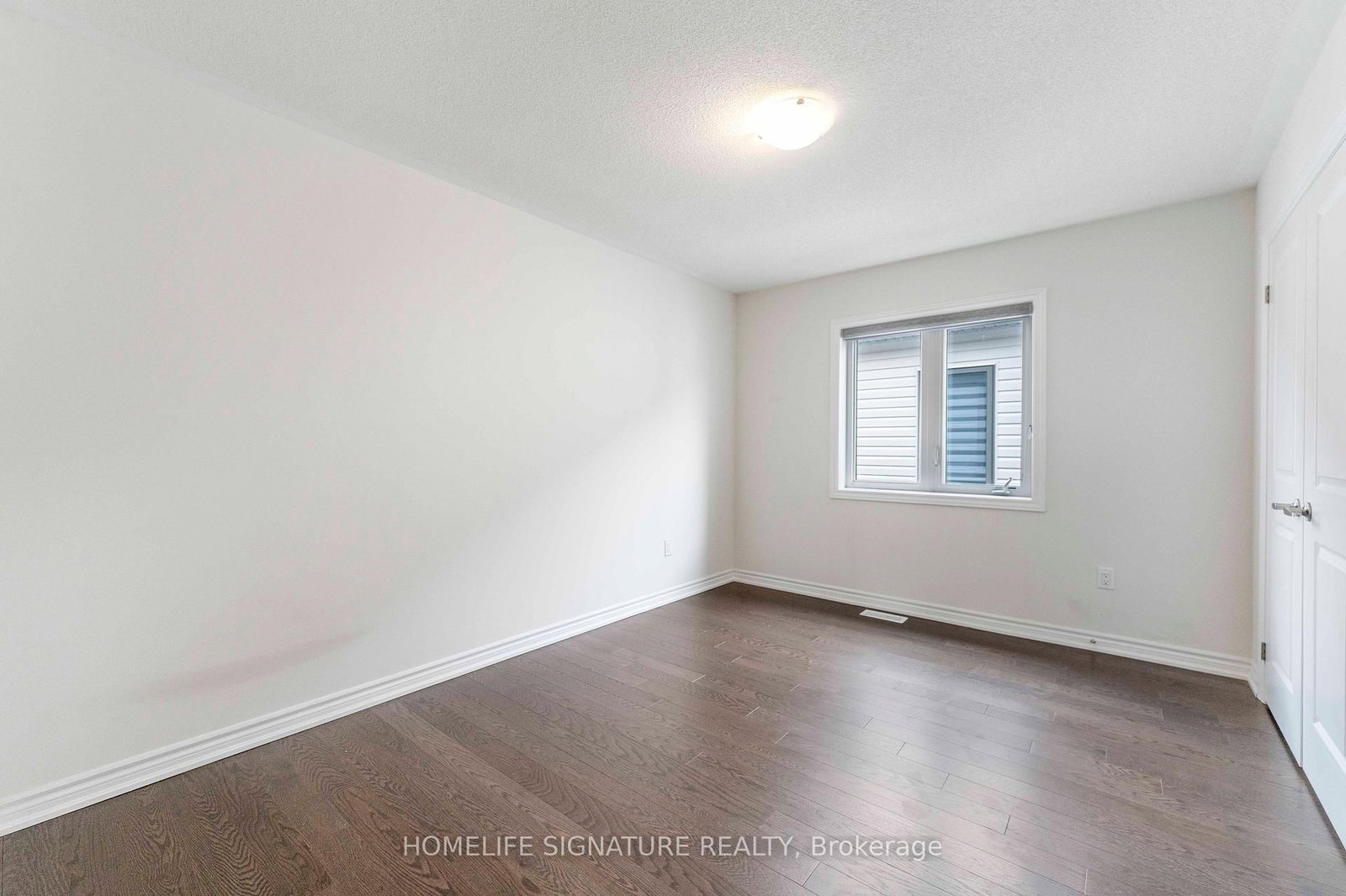 11 Ludlow Drive • Barrie, ON photo 32