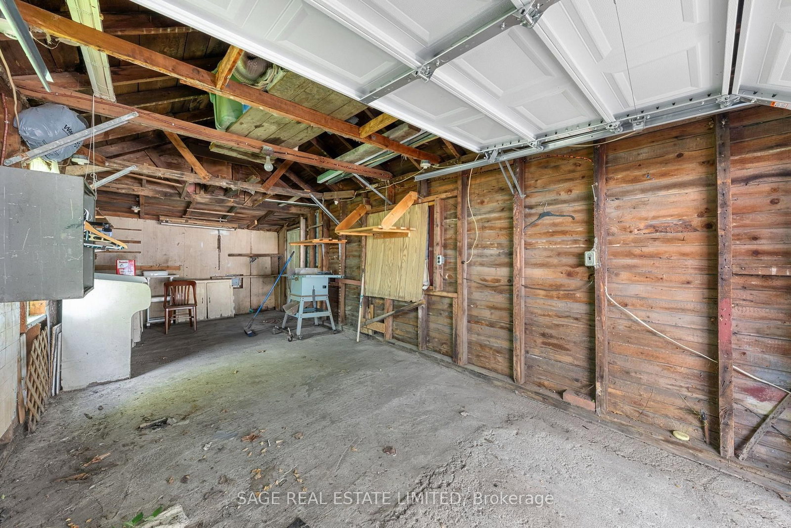 369 Queen Street • Midland, ON photo 31