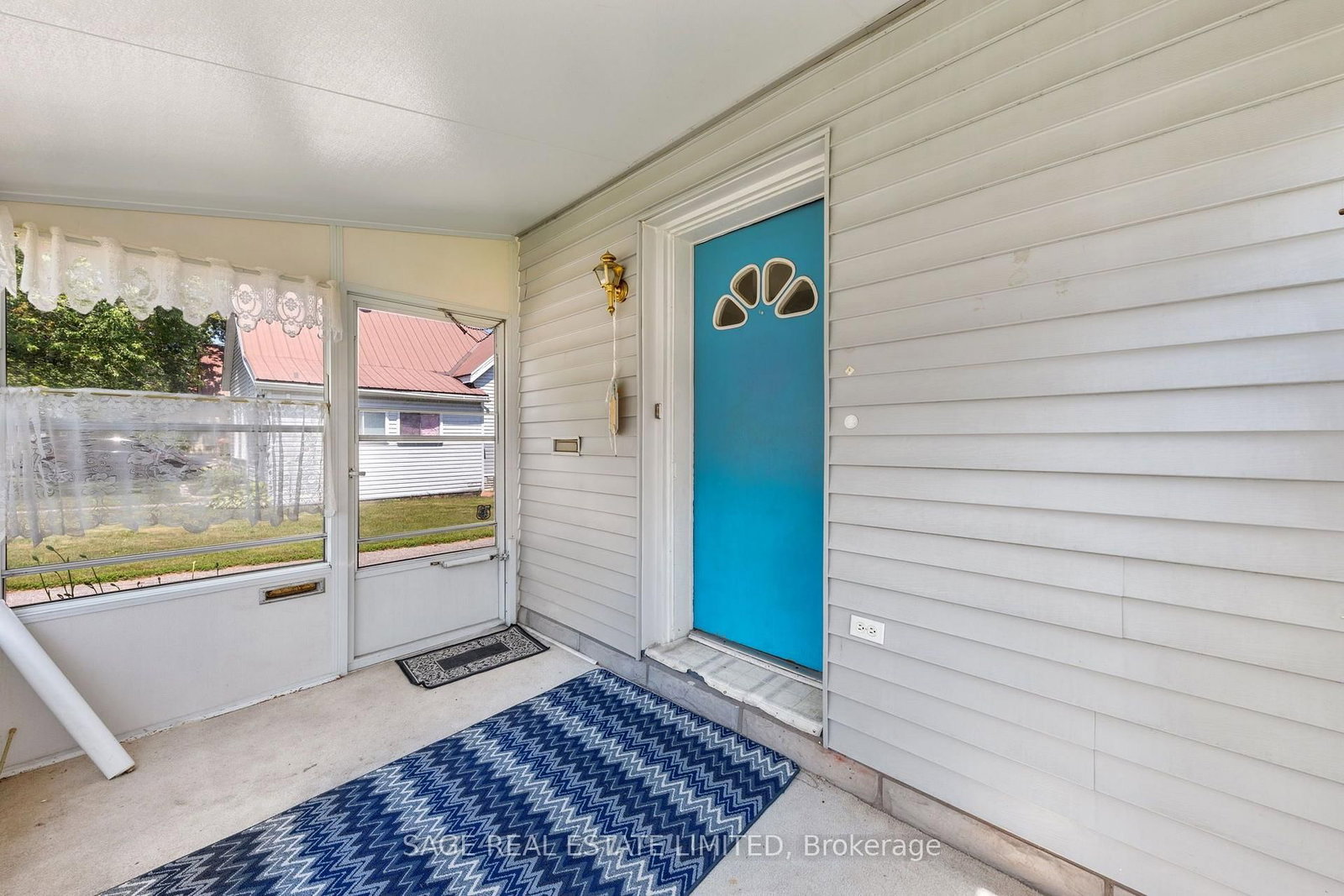 369 Queen Street • Midland, ON photo 8