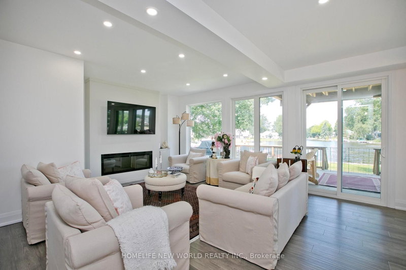 62 Simcoe Road