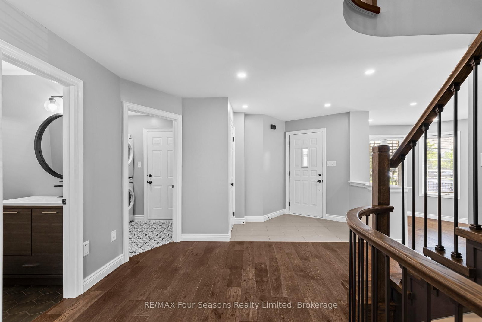 144 Country Lane • Barrie, ON photo 12