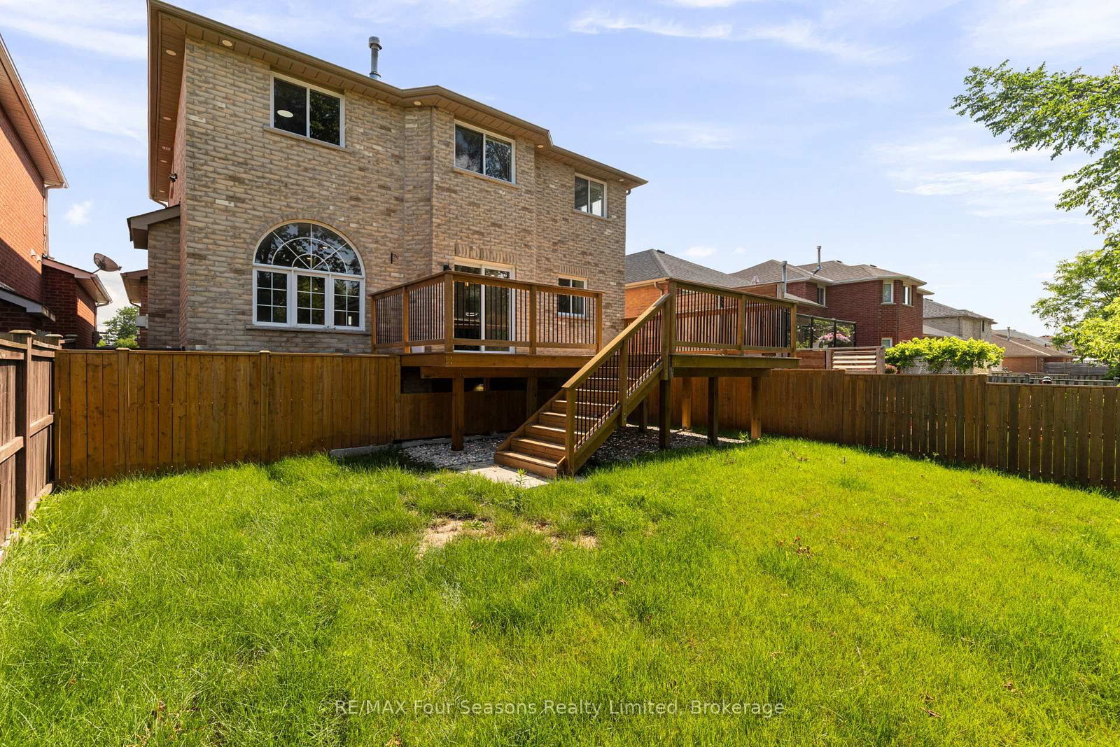 144 Country Lane • Barrie, ON photo 35