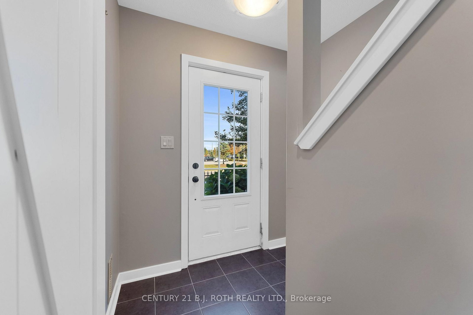 91 Coughlin Road • #13 • Barrie, ON photo 2