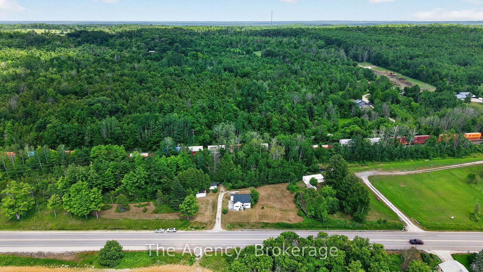 Listing Image 44