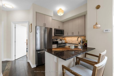 Unit 705 — 111 Worsley Street — photo 4