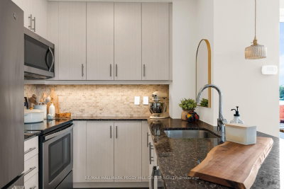 Unit 705 — 111 Worsley Street — photo 5