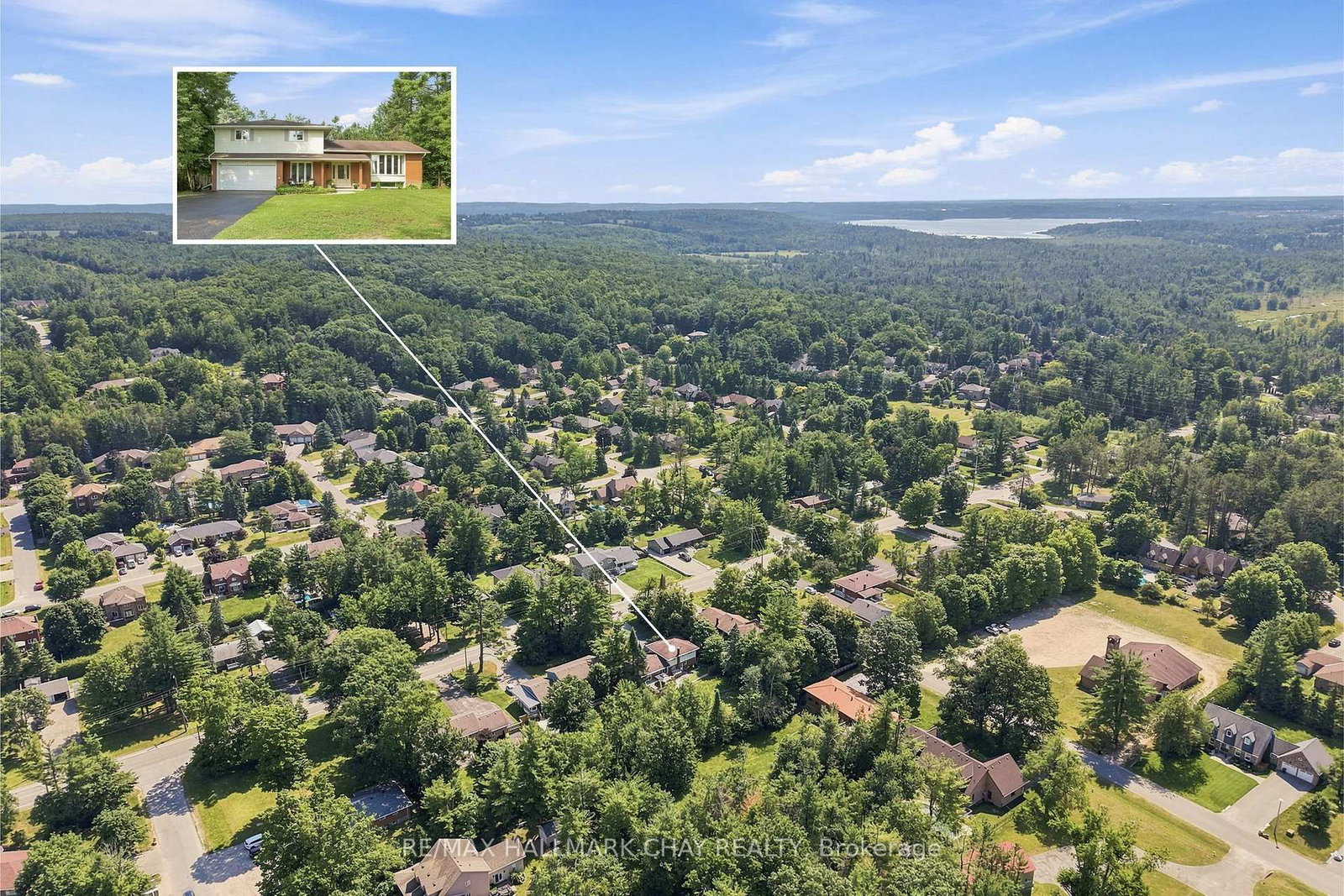 1180 St Vincent Street • Springwater, ON photo 2