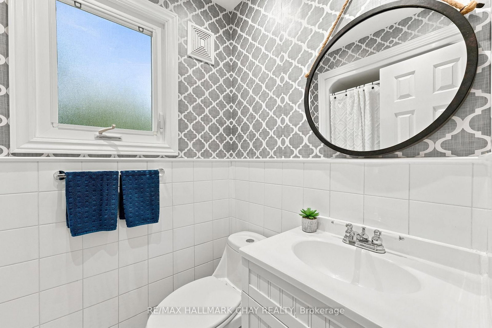 1180 St Vincent Street • Springwater, ON photo 22