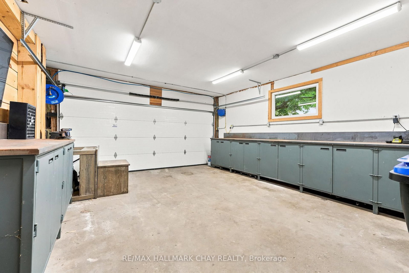 1180 St Vincent Street • Springwater, ON photo 28