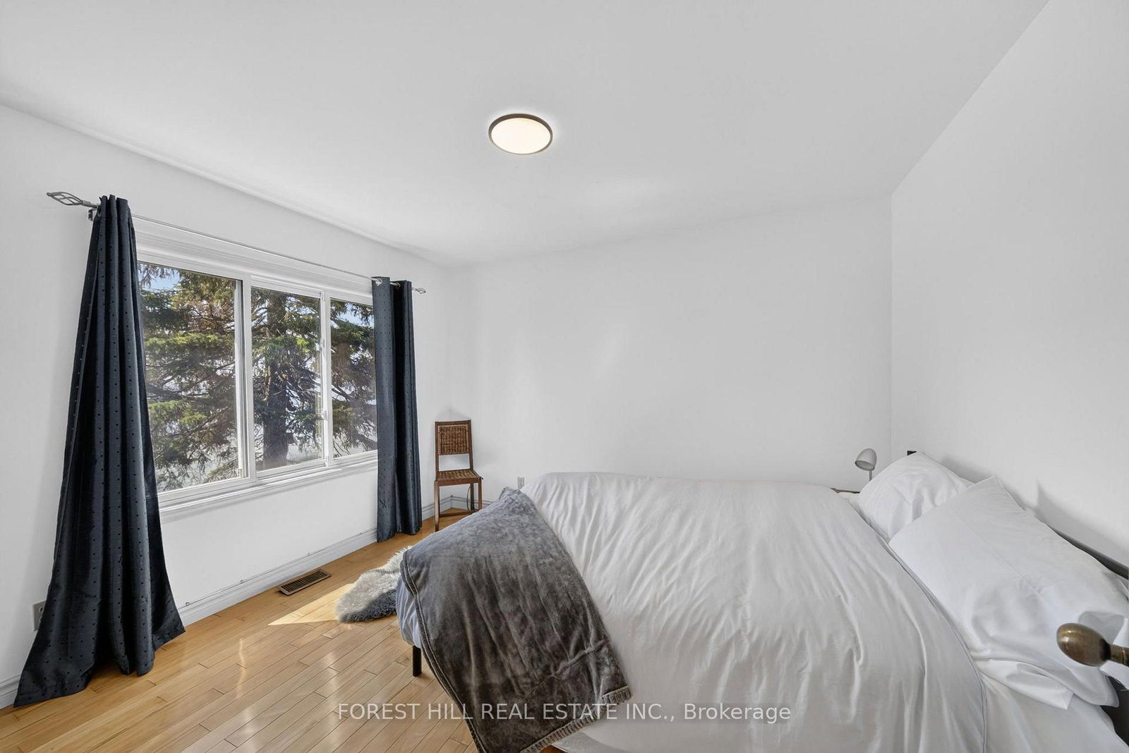 2999 Lakeside Drive • Severn, ON photo 15