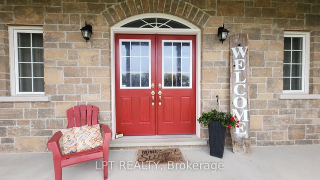 LEASE - 12 Plowright Road