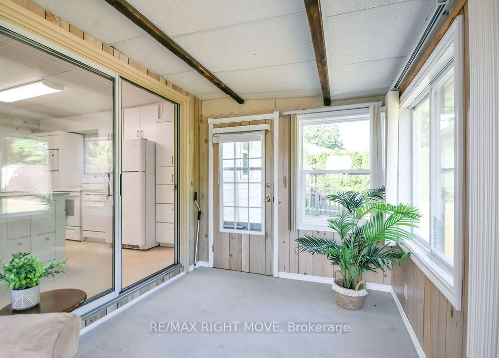 94 Fittons Road E • Orillia, ON photo 17