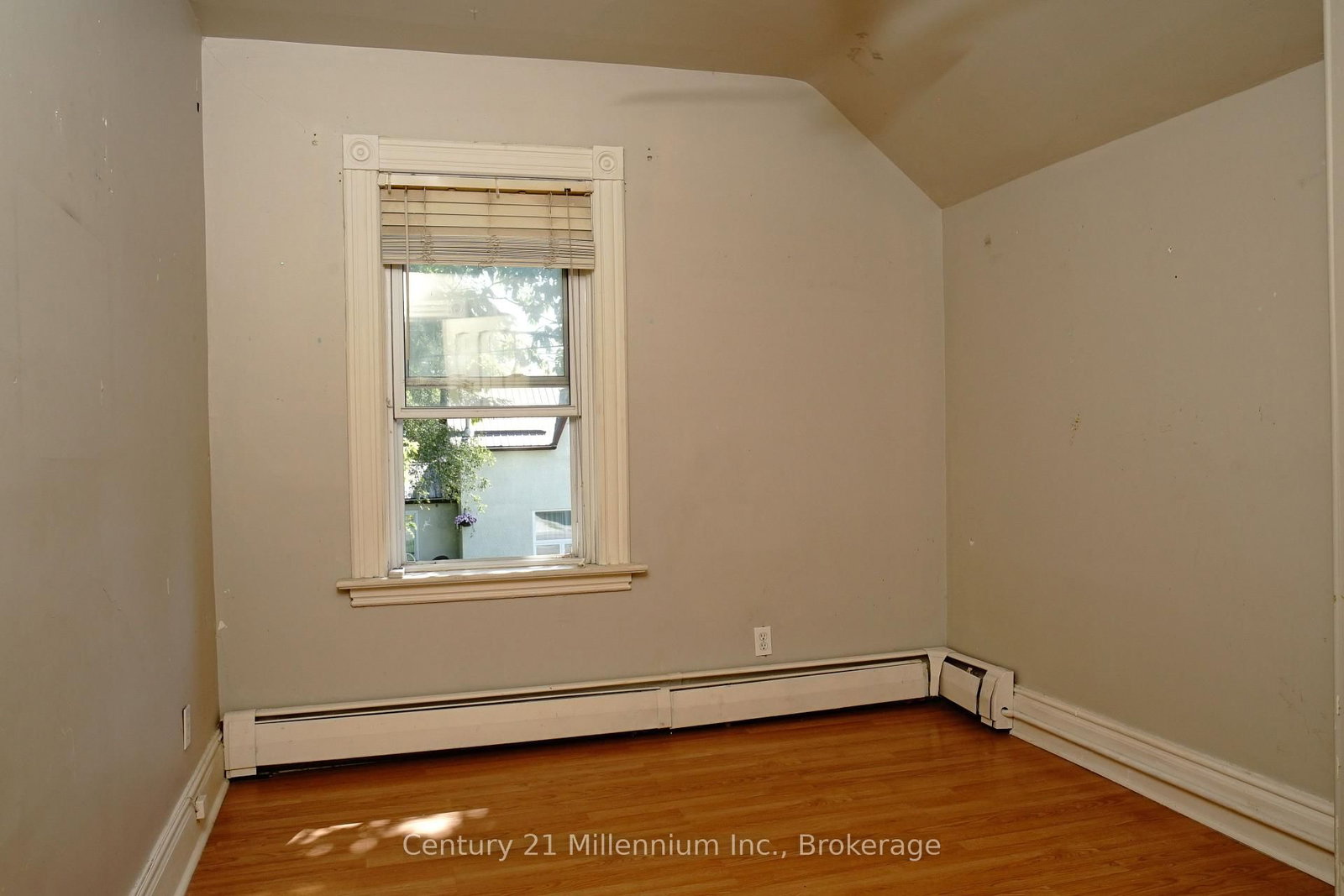 104 Spruce Street • Collingwood, ON photo 17