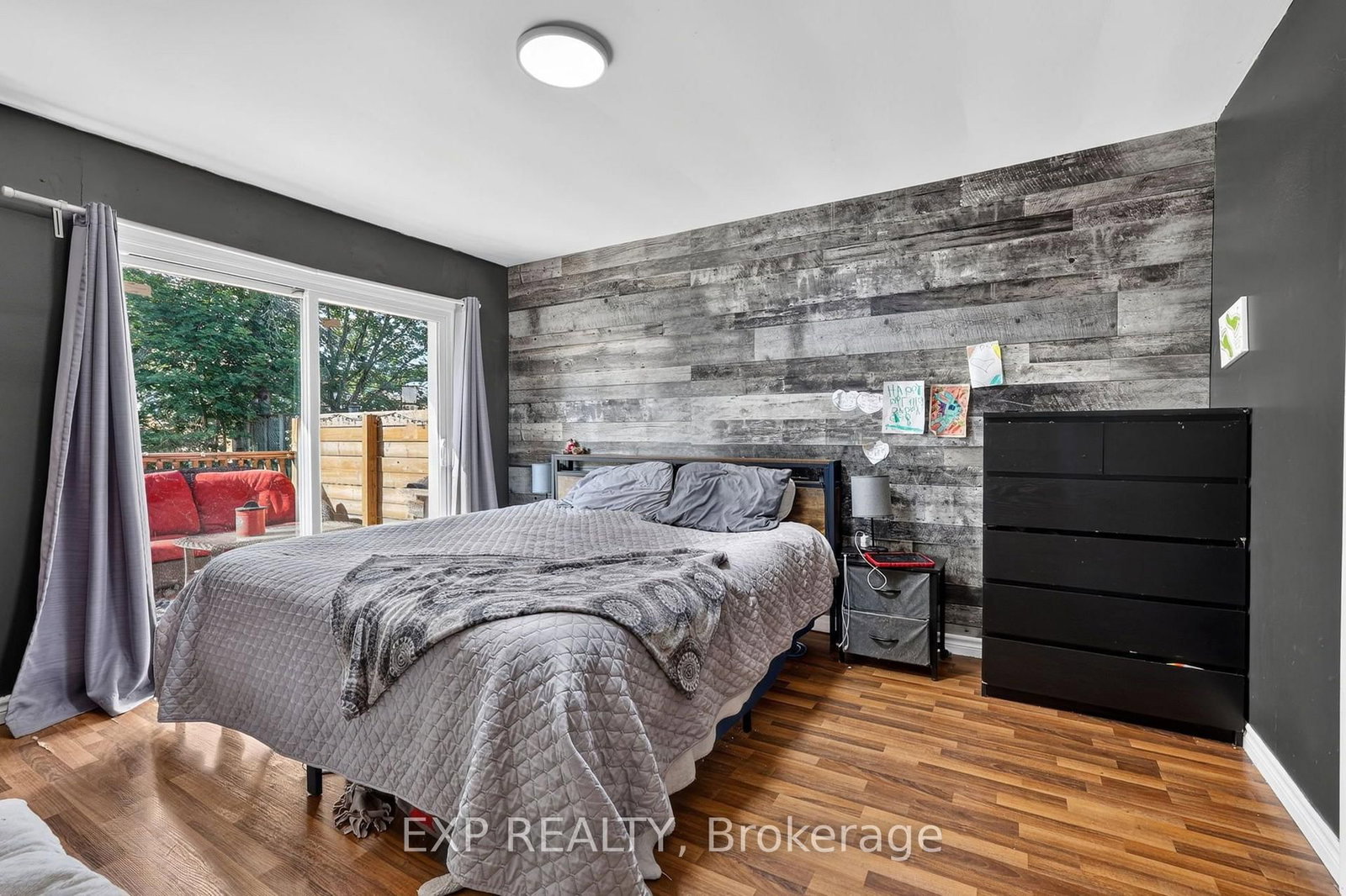 239 Scott Street • Midland, ON photo 13