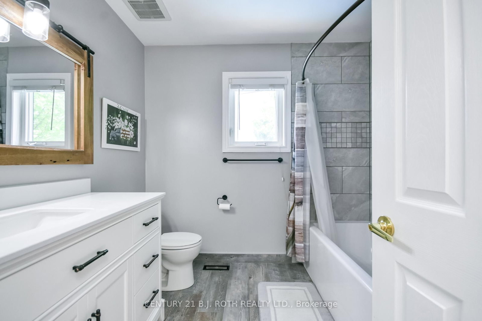 42 Farmstead Crescent • Barrie, ON photo 20
