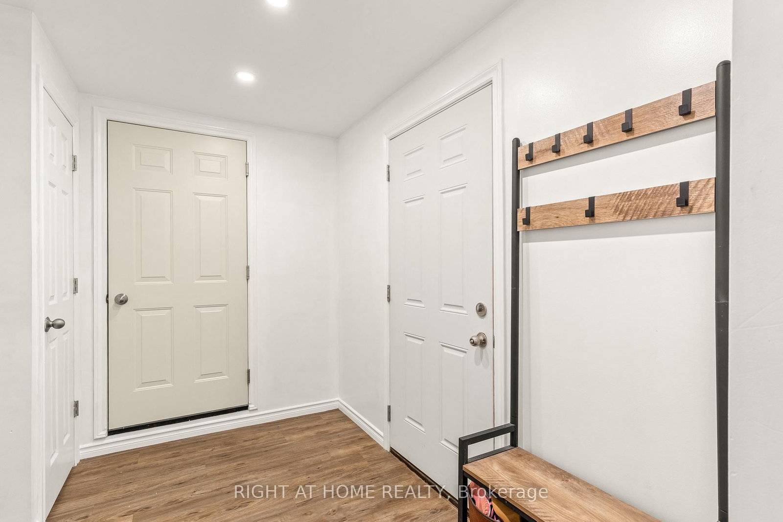5317 County 9 Road • Clearview, ON photo 16
