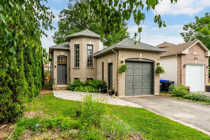 210 Dyer Drive