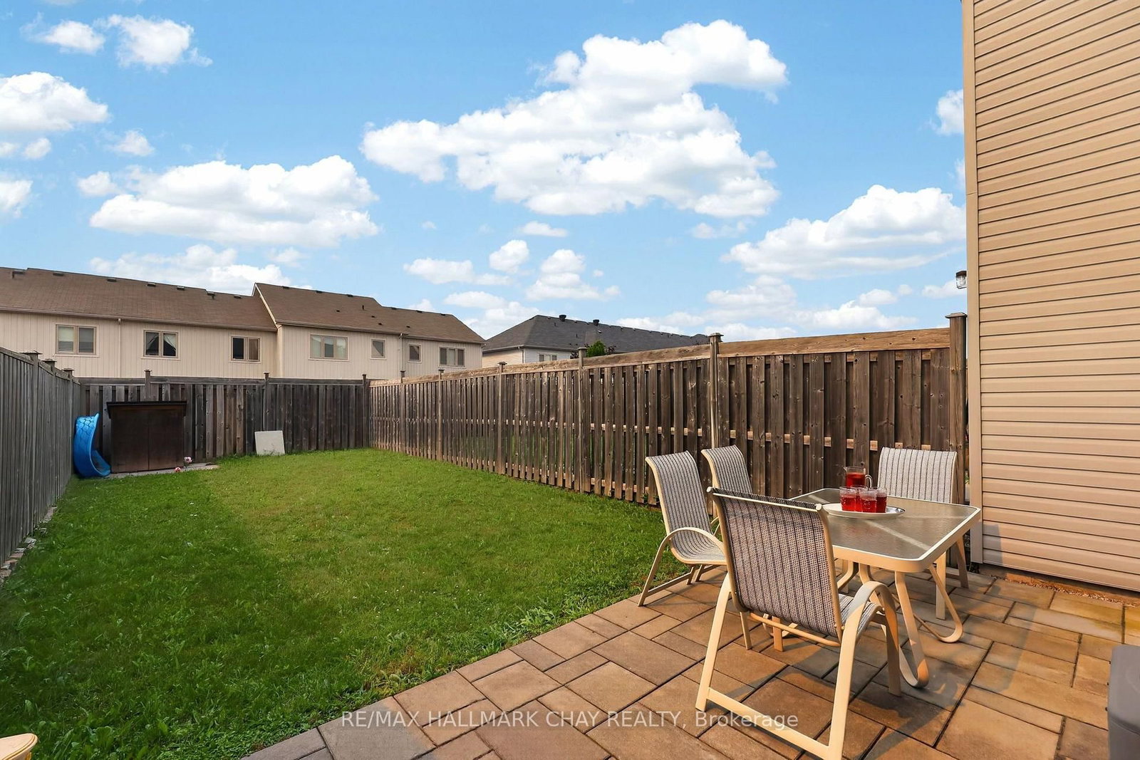 21 Pearcey Crescent • Barrie, ON photo 15