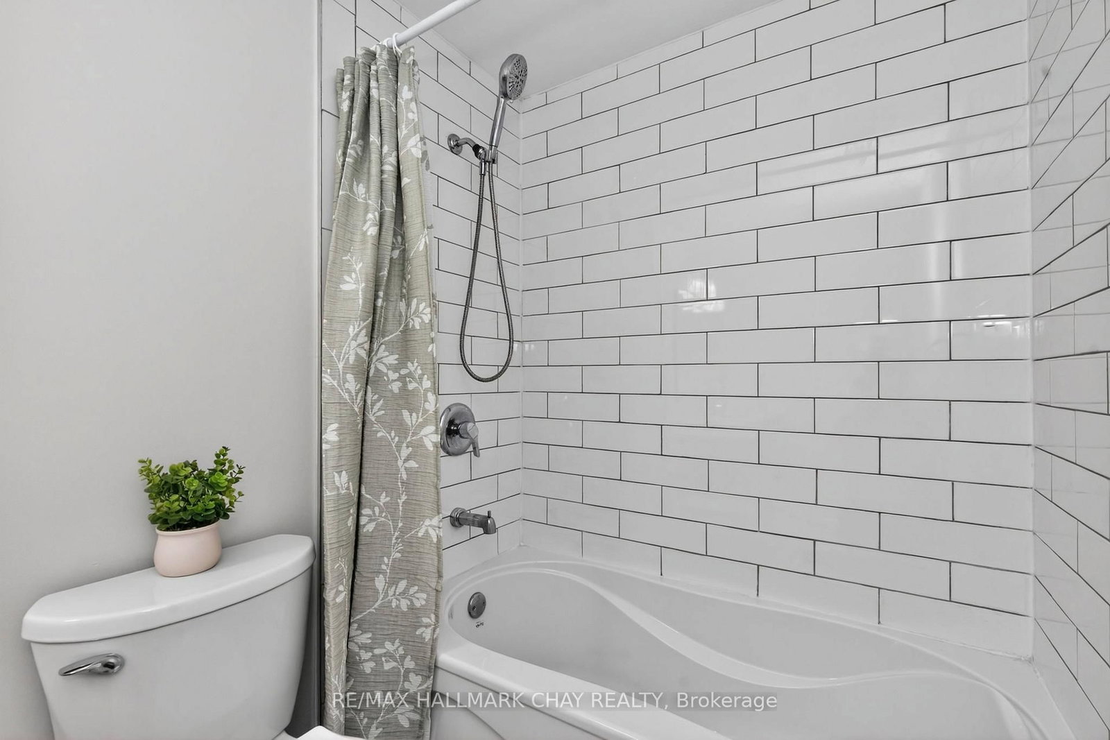 716 Dominion Avenue • Midland, ON photo 26