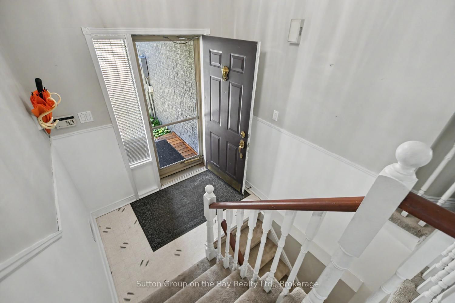 6 Donald Crescent • Wasaga Beach, ON photo 3