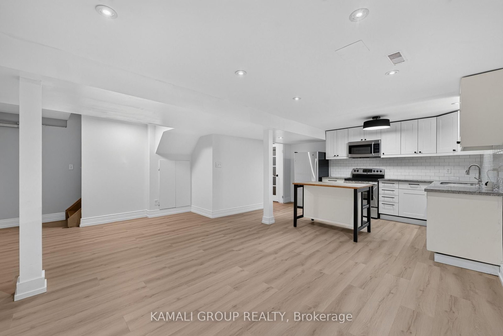 10 Rebecca Court • Barrie, ON photo 33