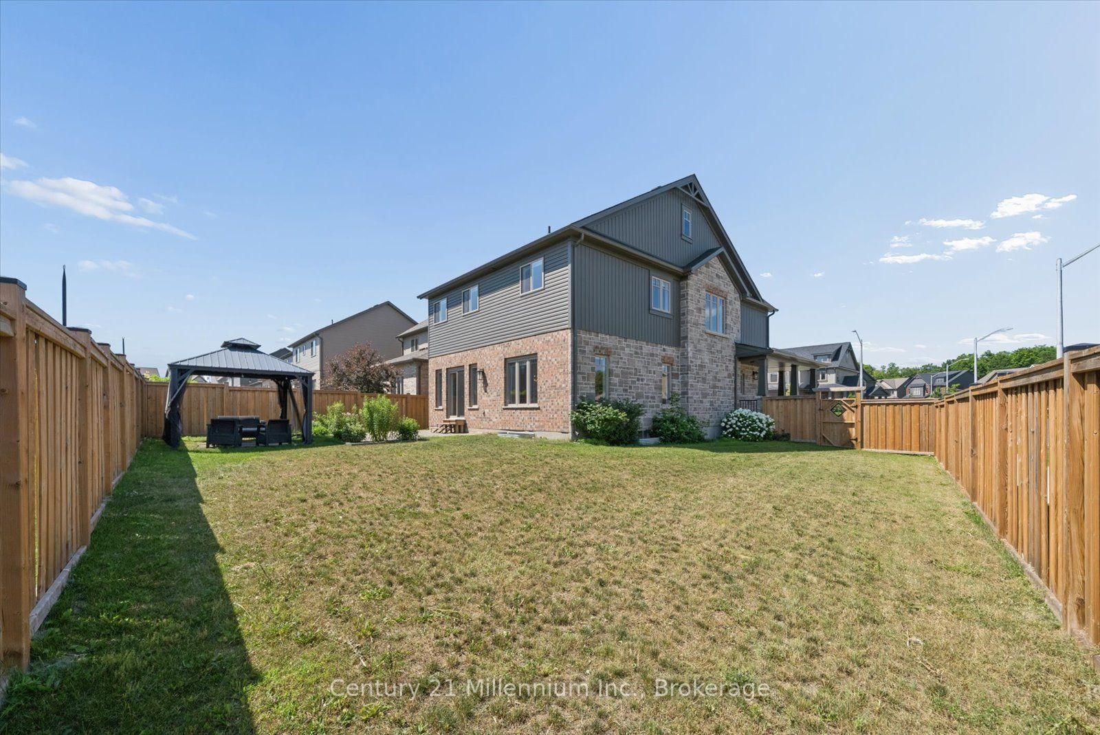1 Spencer Street • Collingwood, ON photo 42