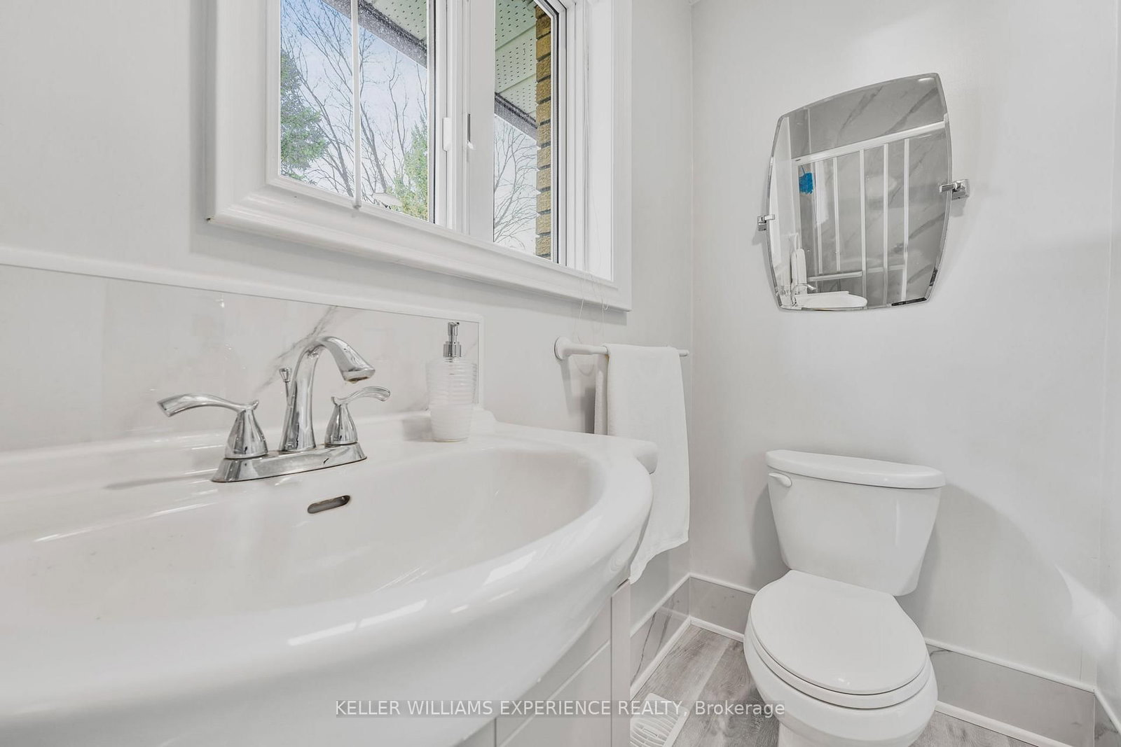25 LAMERS Crescent • Clearview, ON photo 22