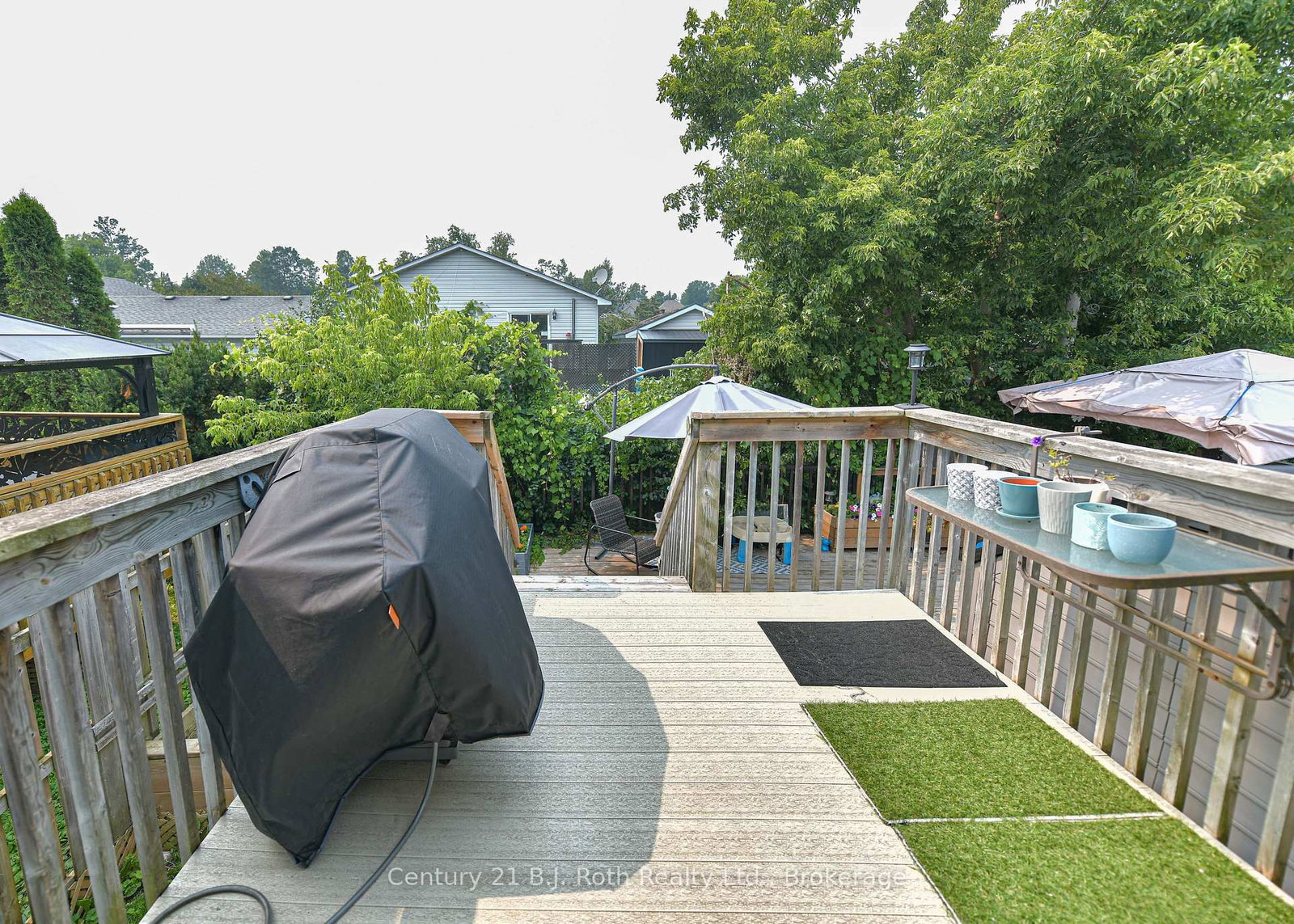 44 Courtney Crescent W • Orillia, ON photo 4