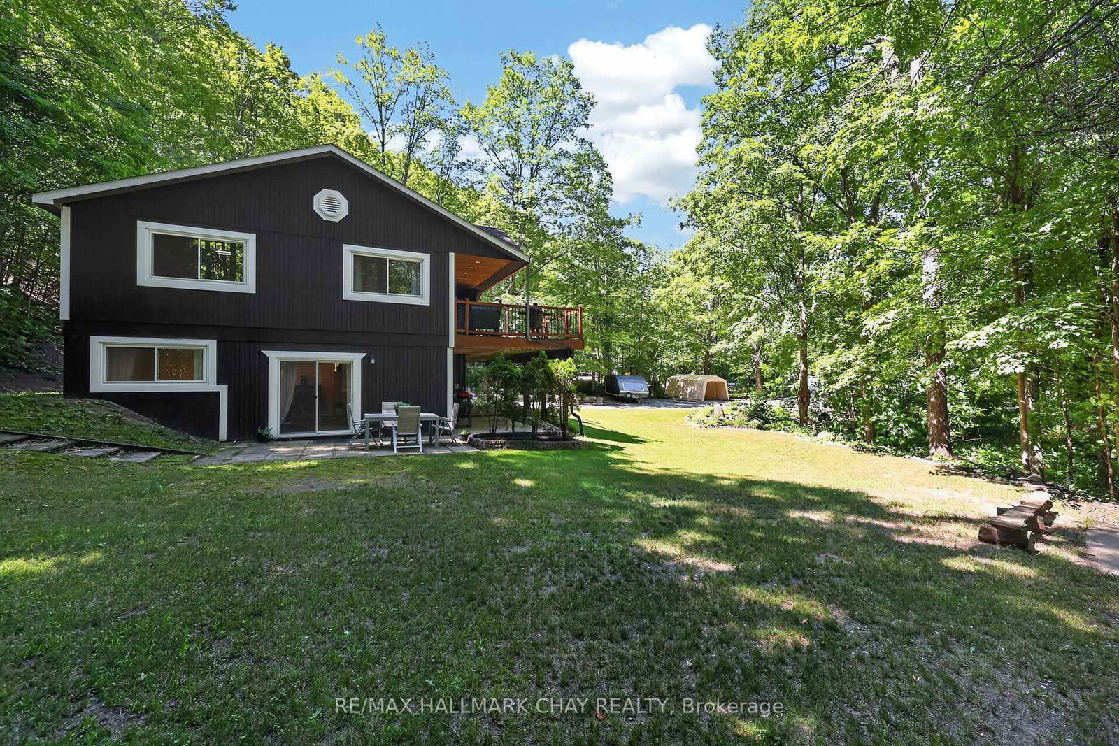 23 ALGONQUIN Trail • Oro-Medonte, ON photo 3