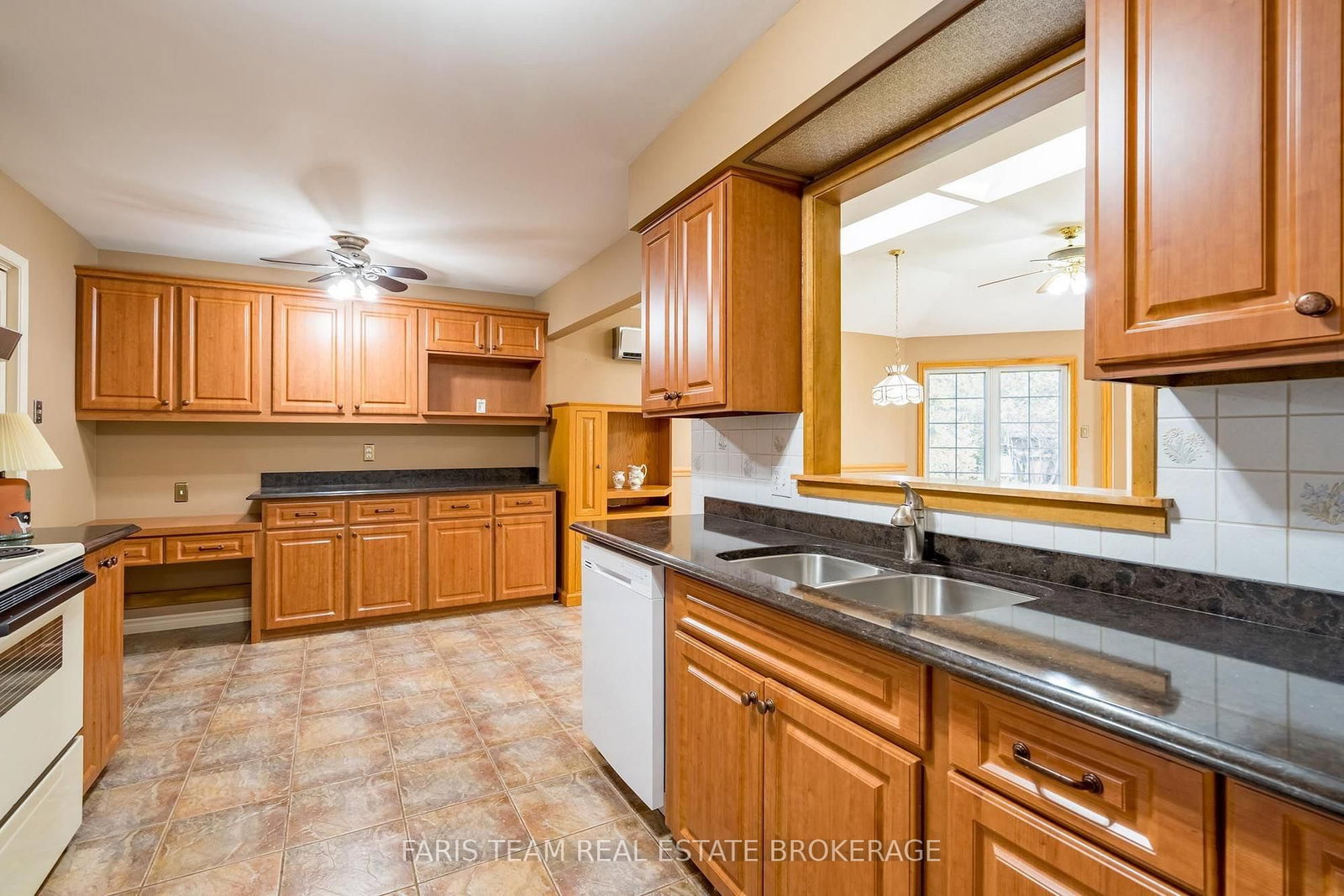 51 Davies Crescent • Barrie, ON photo 9
