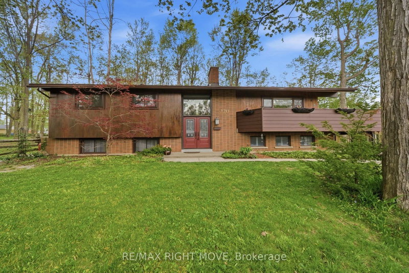 220 Belmoral Dr, Orillia, Ontario