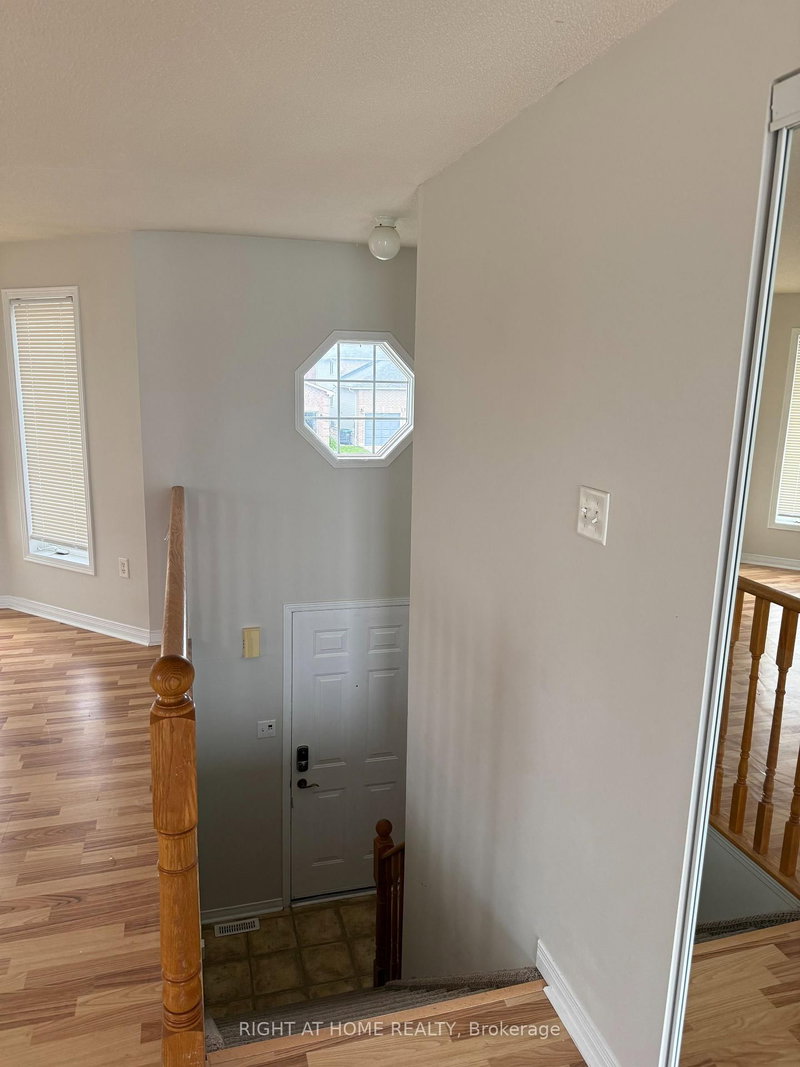 Upper - 229 Dunsmore Lane