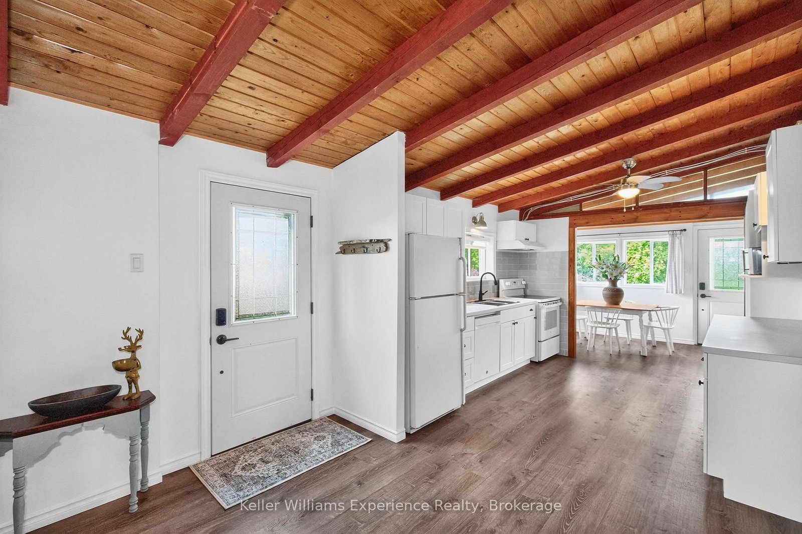 681 McMurtry Road • Midland, ON photo 6