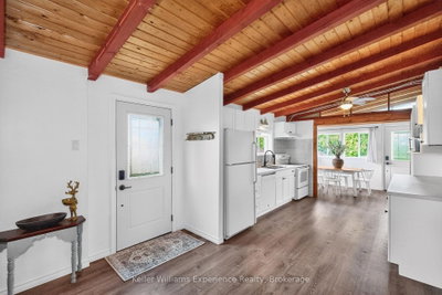 681 McMurtry Road • Midland, ON photo 6