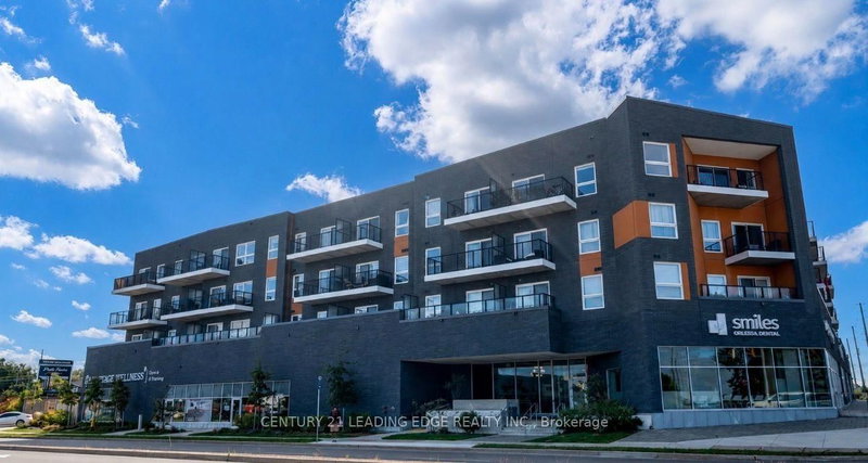 home for lease on 220-430 Essa Road