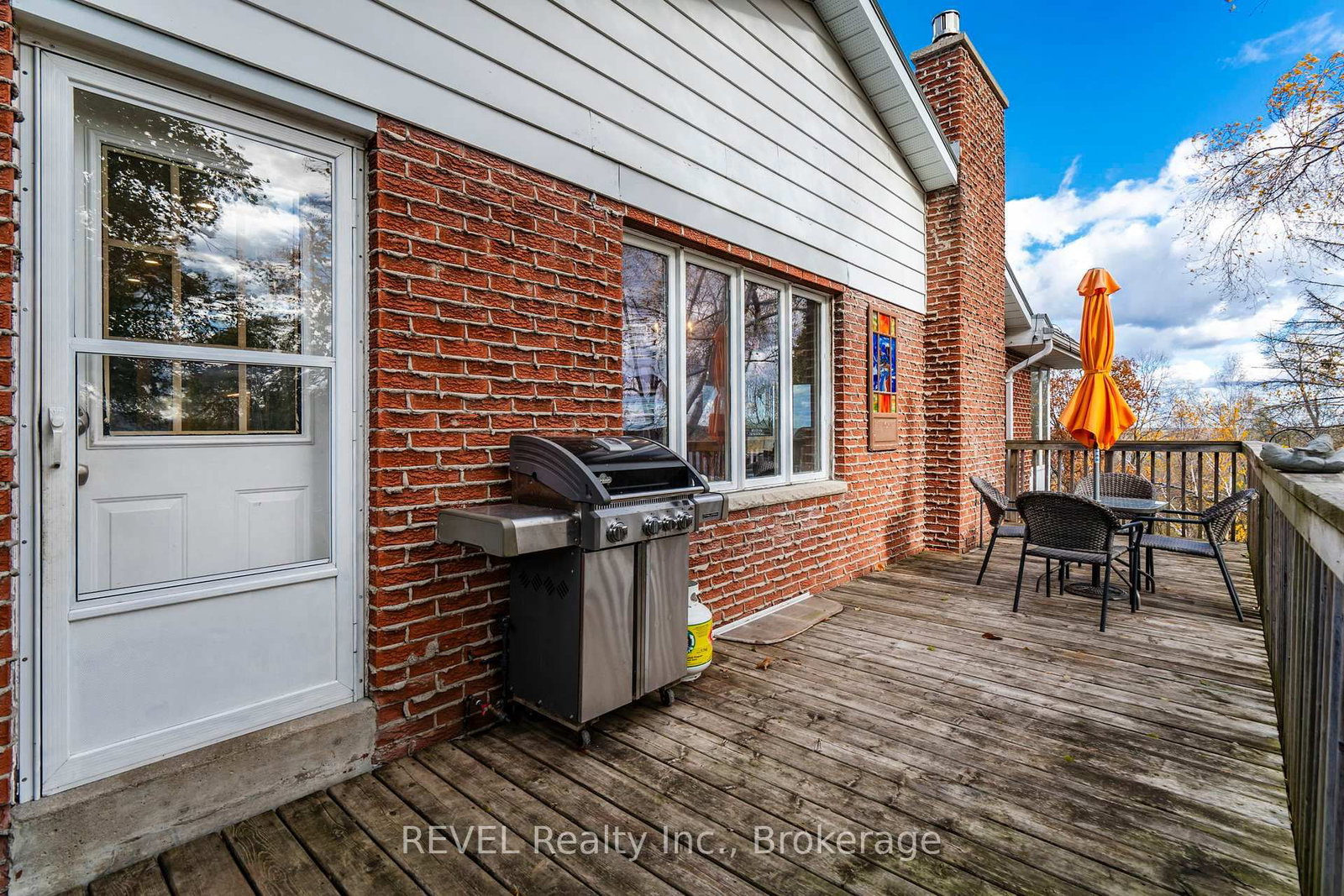 635 William Street • Midland, ON photo 38
