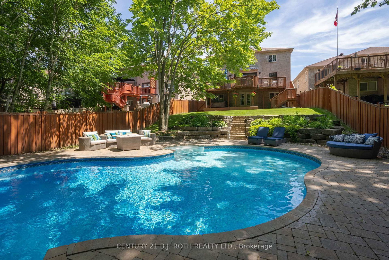 67 GRANT'S Way • Barrie, ON photo 36