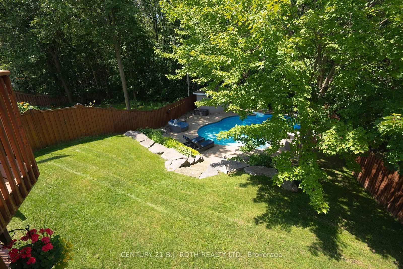 67 GRANT'S Way • Barrie, ON photo 38