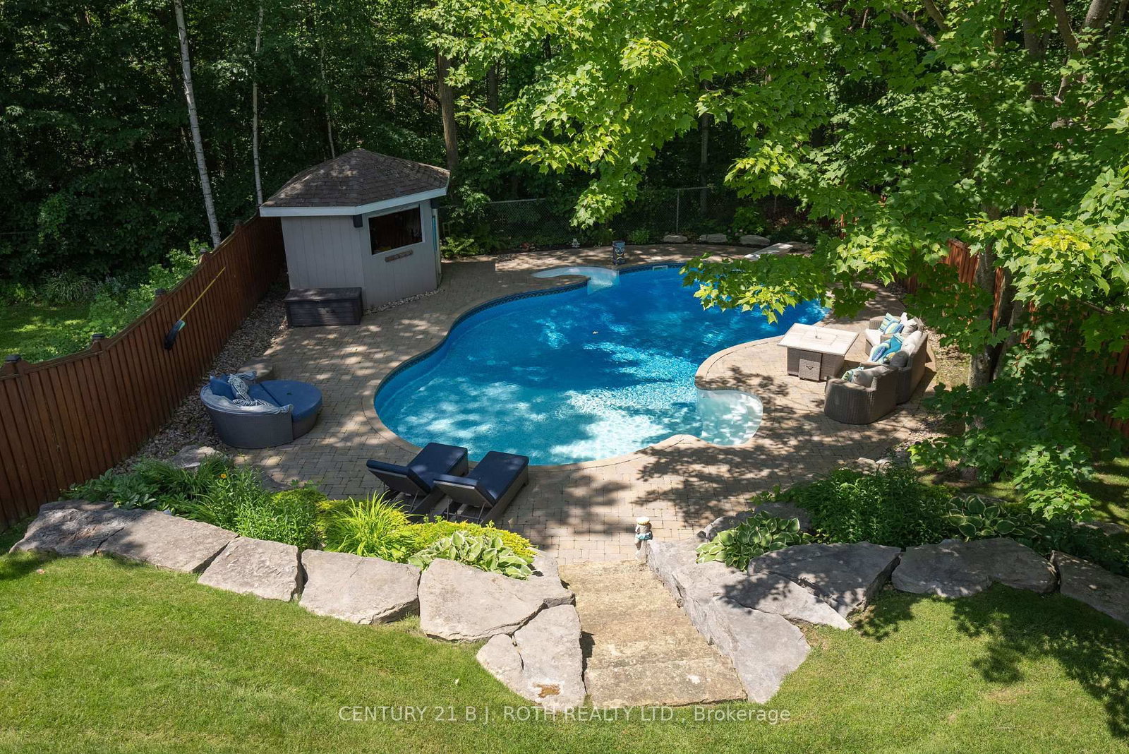 67 GRANT'S Way • Barrie, ON photo 5