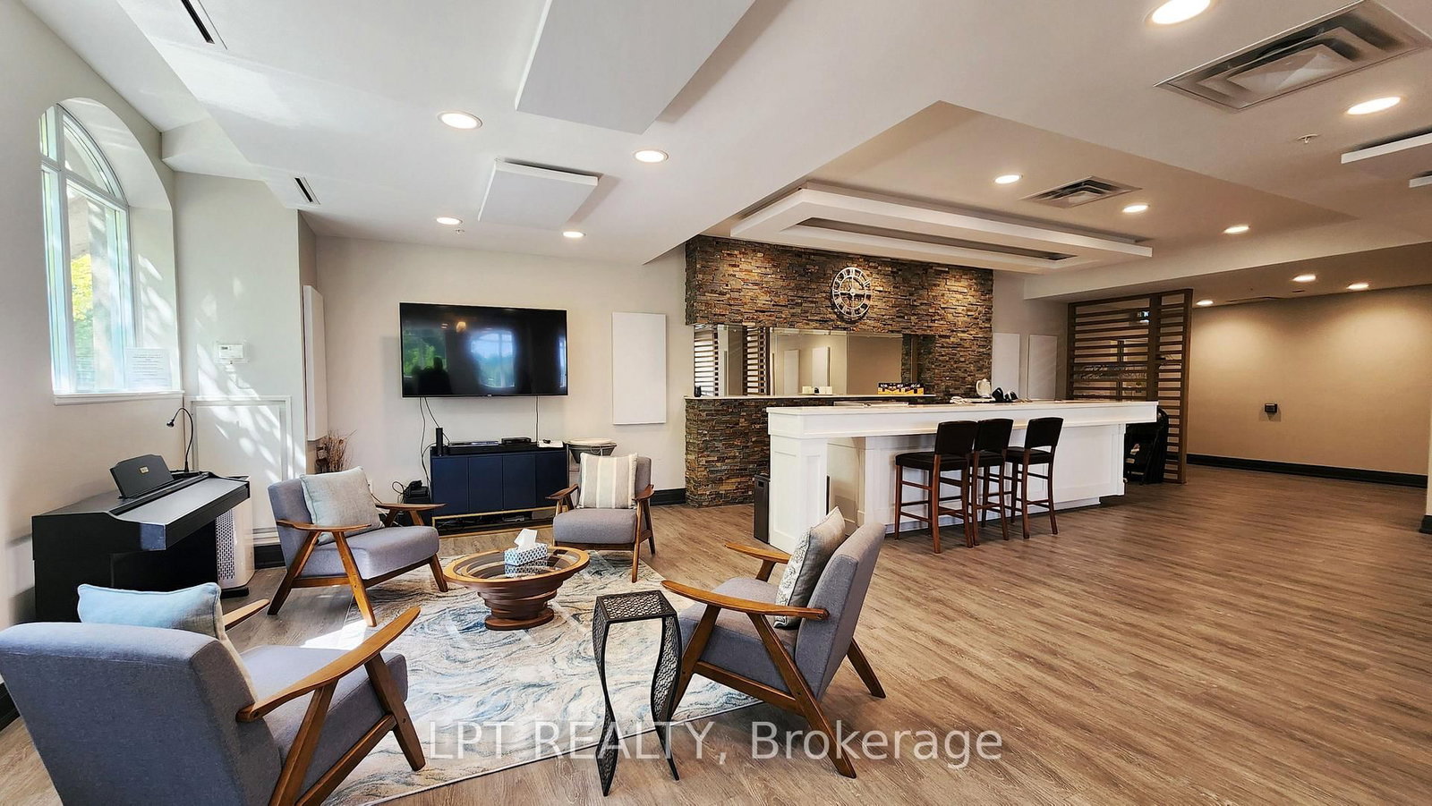354 Atherley Road • #303 • Orillia, ON photo 23