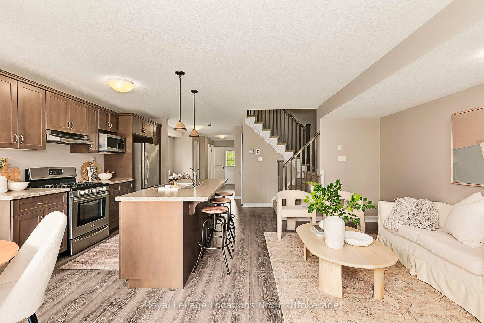 88 Robertson Street • Collingwood, ON photo 10