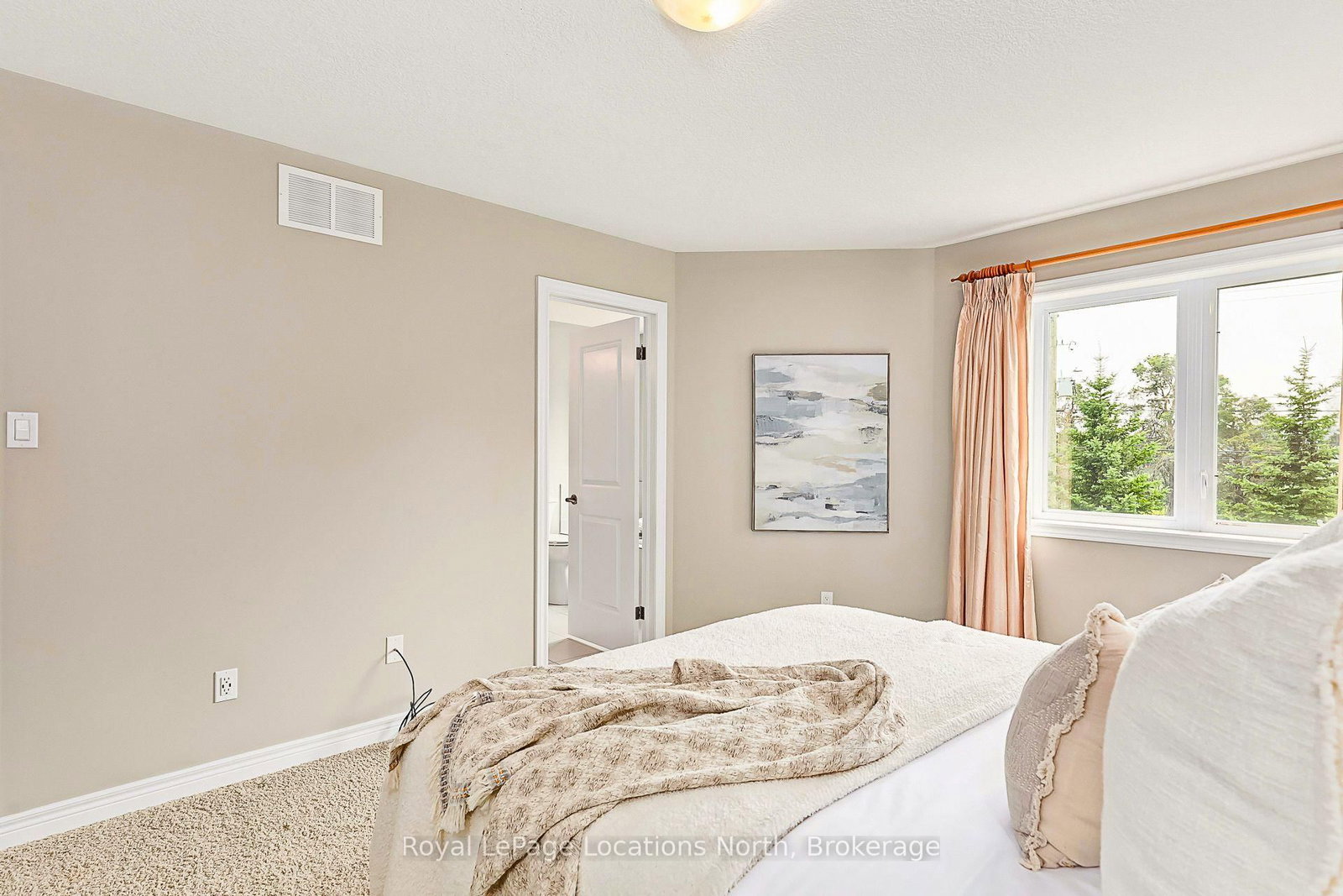 88 Robertson Street • Collingwood, ON photo 19