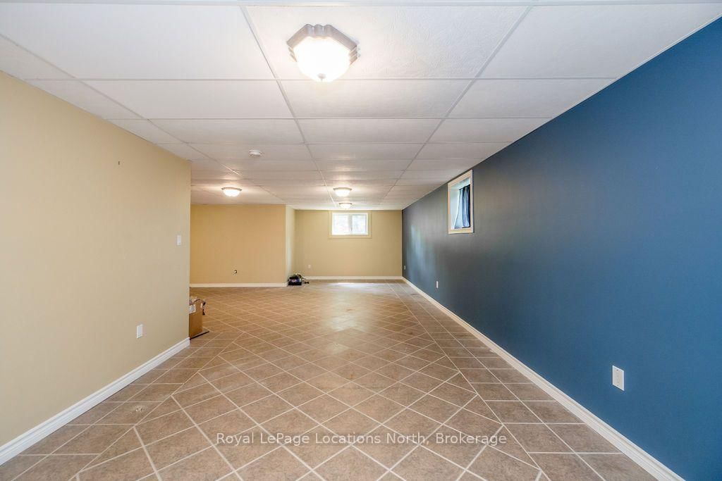 128 Spruce Street • Tiny, ON photo 29