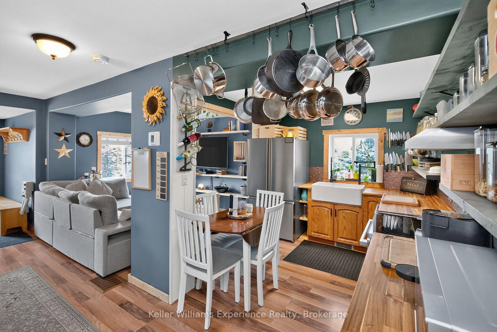 7 Levi Simon Trail • Penetanguishene, ON photo 11